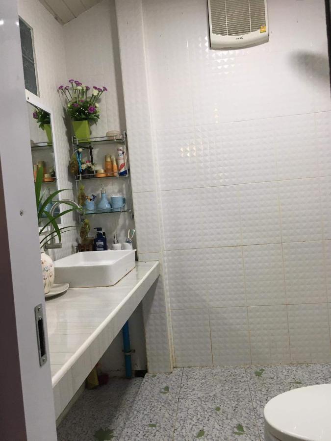 Baan Thabthong Homestay Ban Pak Nam  Exterior foto