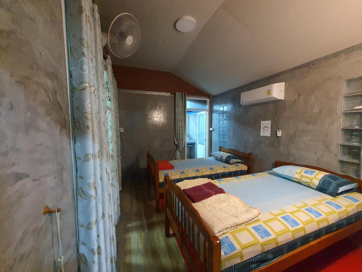Baan Thabthong Homestay Ban Pak Nam  Exterior foto