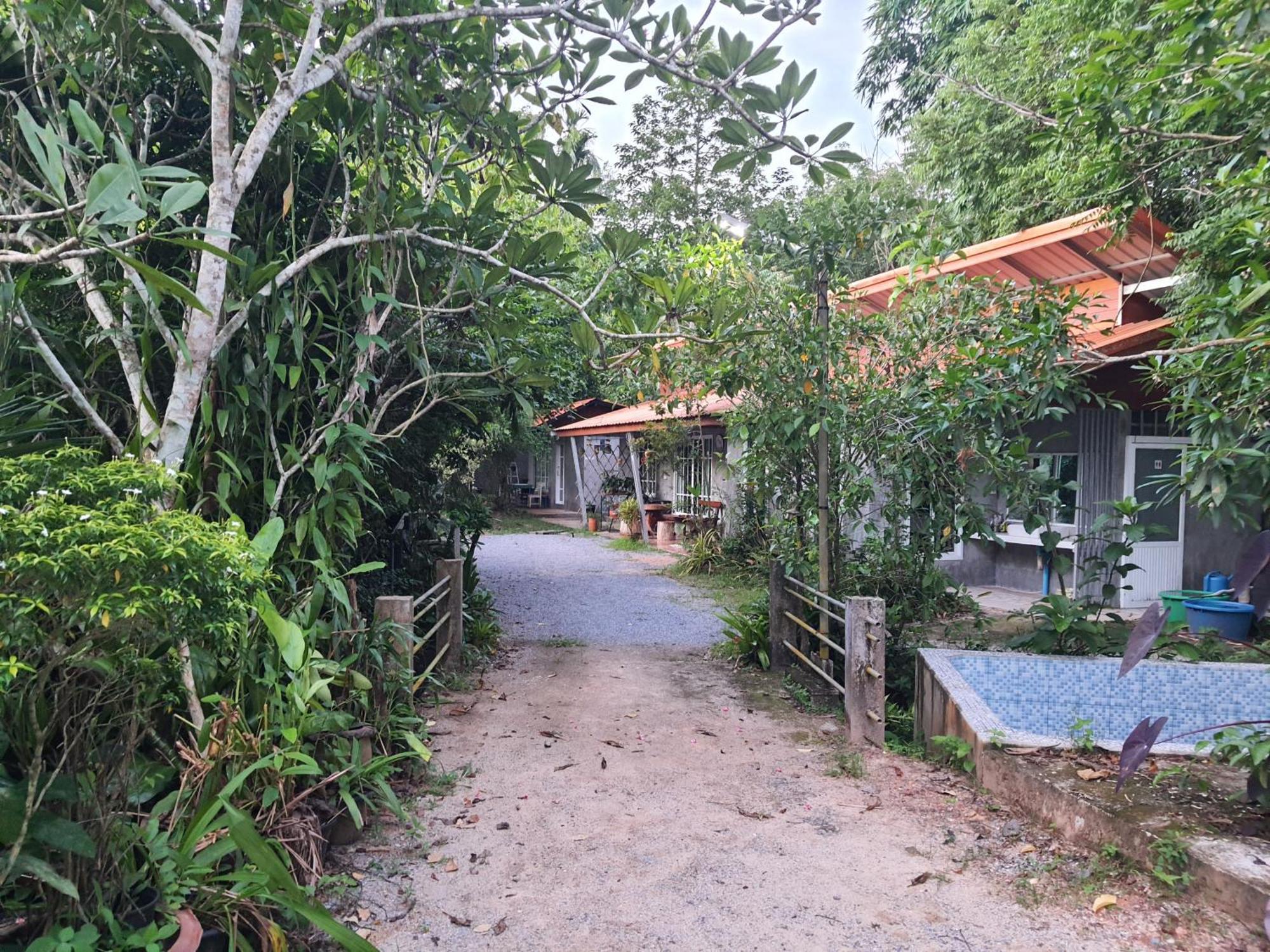 Baan Thabthong Homestay Ban Pak Nam  Exterior foto